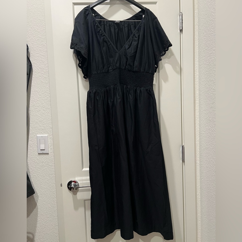 Old Navy Black Gathered Dress
